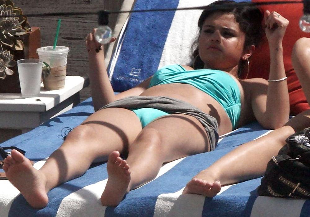 18P SELENA GOMEZ ... THE PERFECT TEEN FUCK !!!!!!