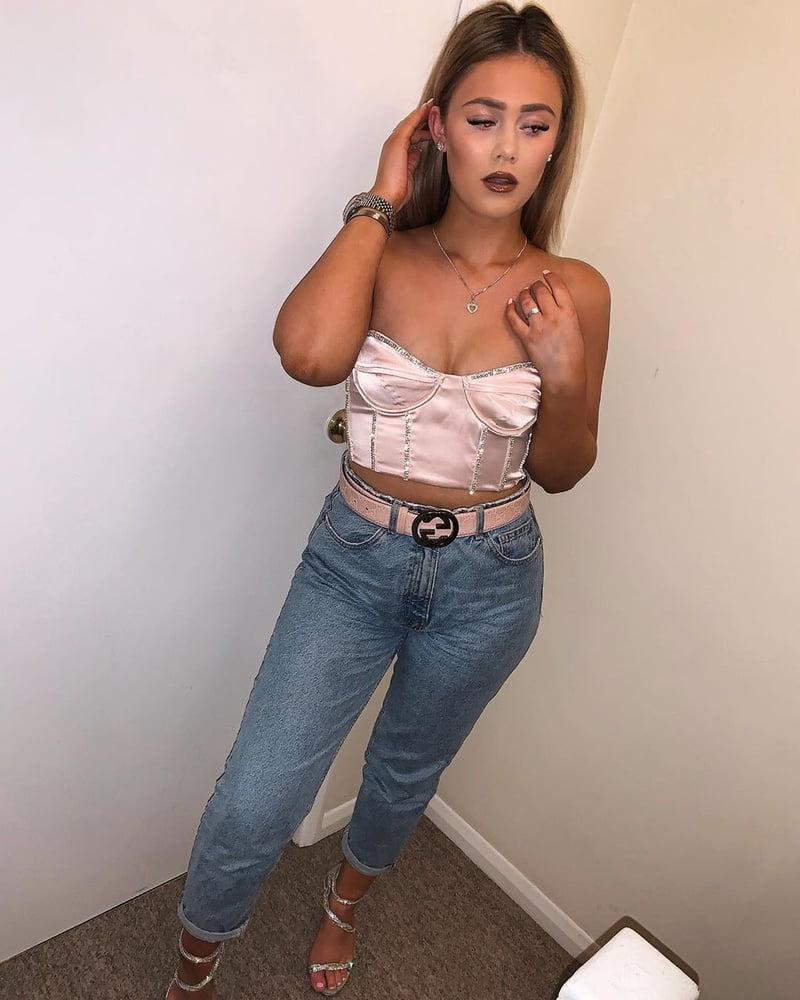 25P Chav fuck puppet Sophie