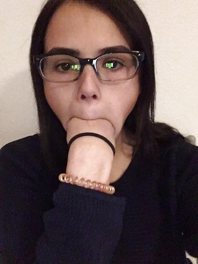 8P Sub_Piggy craves being a fuck toy