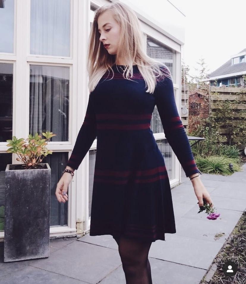 16P Dutch Teen 1, who has her nudes?
