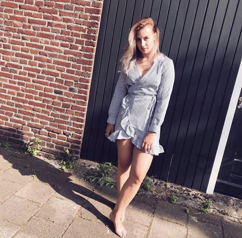 16P Dutch Teen 1, who has her nudes?