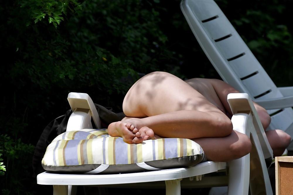 13P Stolen pics the neighbour gets a tan 