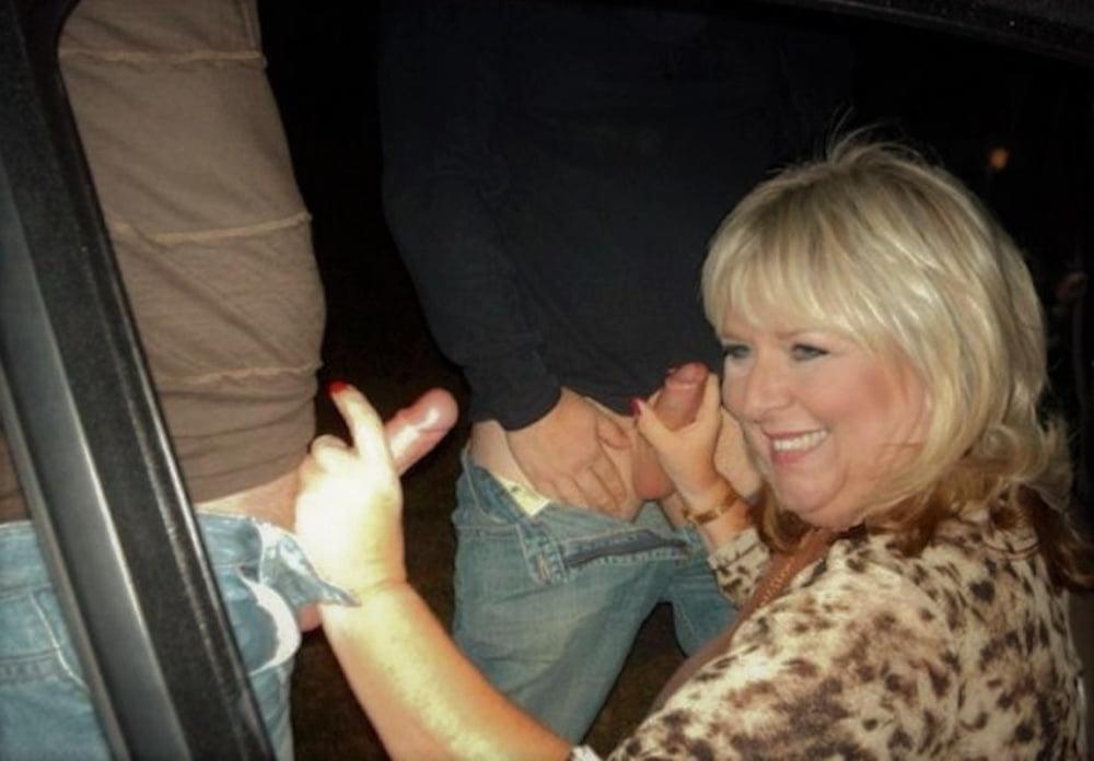 25P Dogging (Granny and mature)