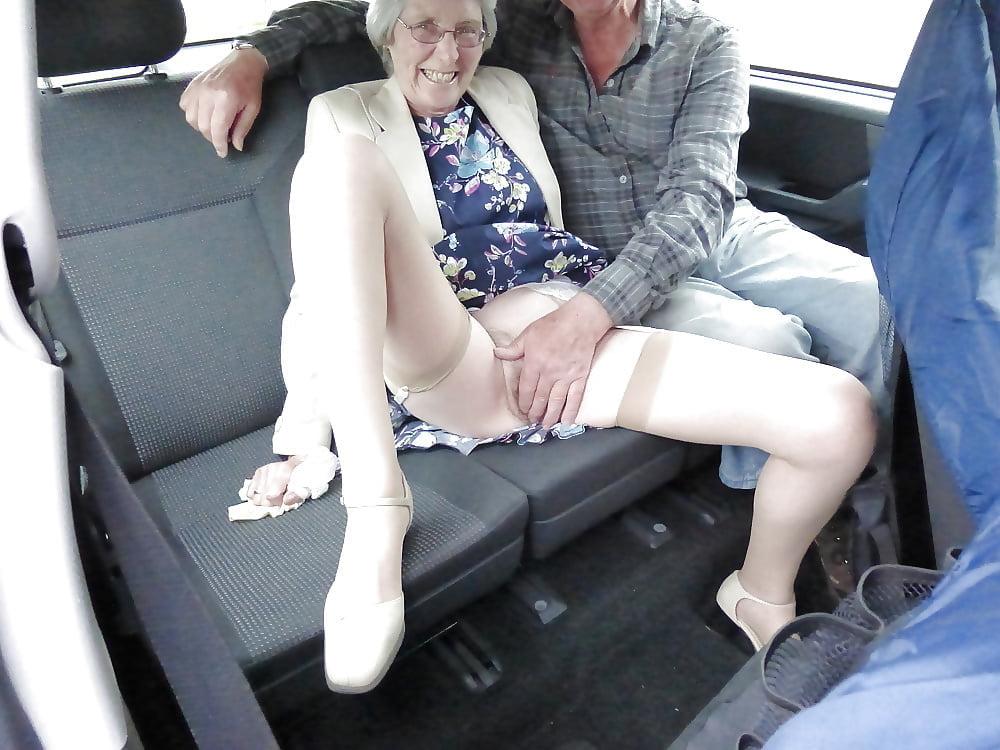 25P Dogging (Granny and mature)