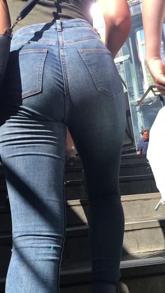 25P I love butts 2