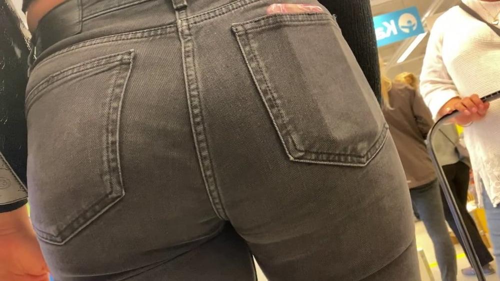 25P I love butts