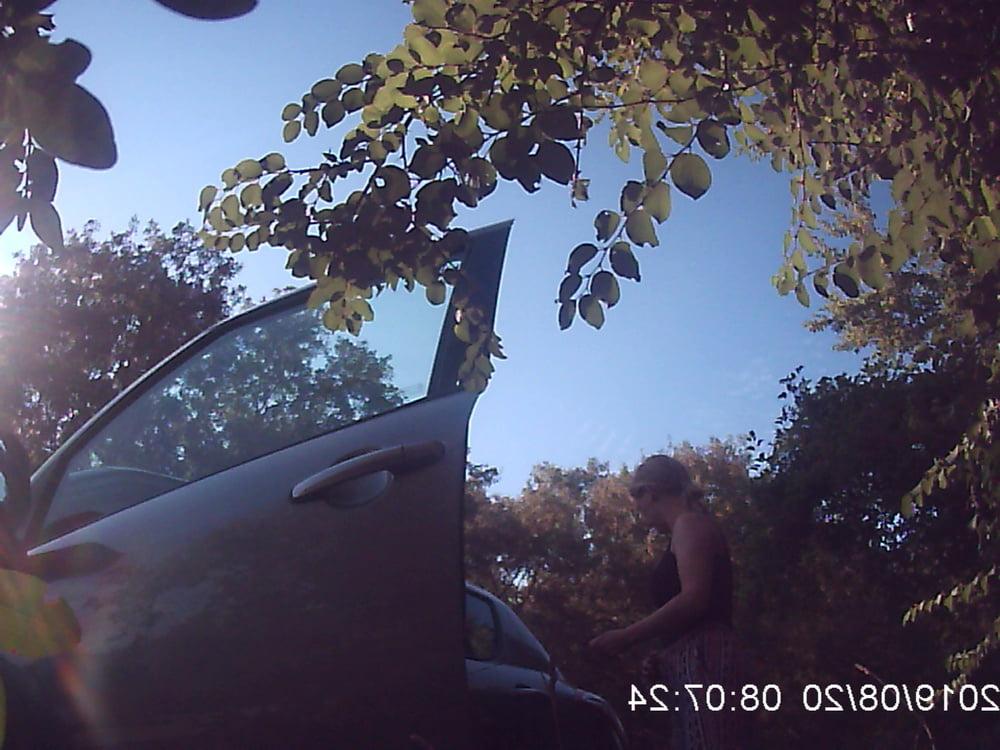 25P peeing in nature hidden camera