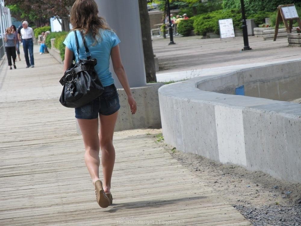 25P Sarah is a slim brunette teen I want to fuck