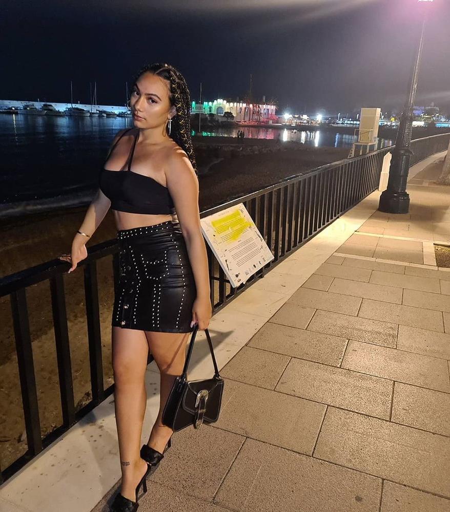 25P Beautifull Dutch Girl on Holiday