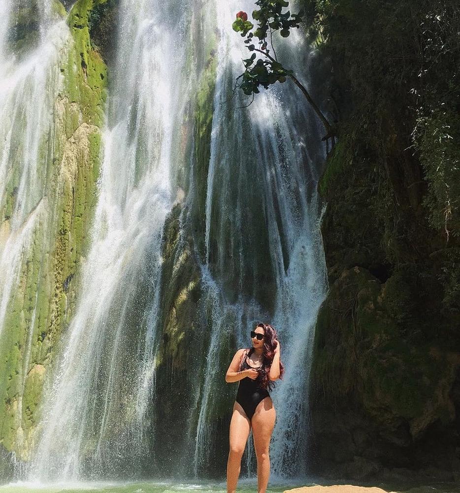 25P Beautifull Dutch Girl on Holiday
