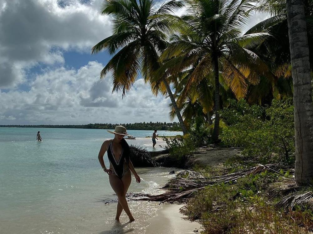25P Beautifull Dutch Girl on Holiday