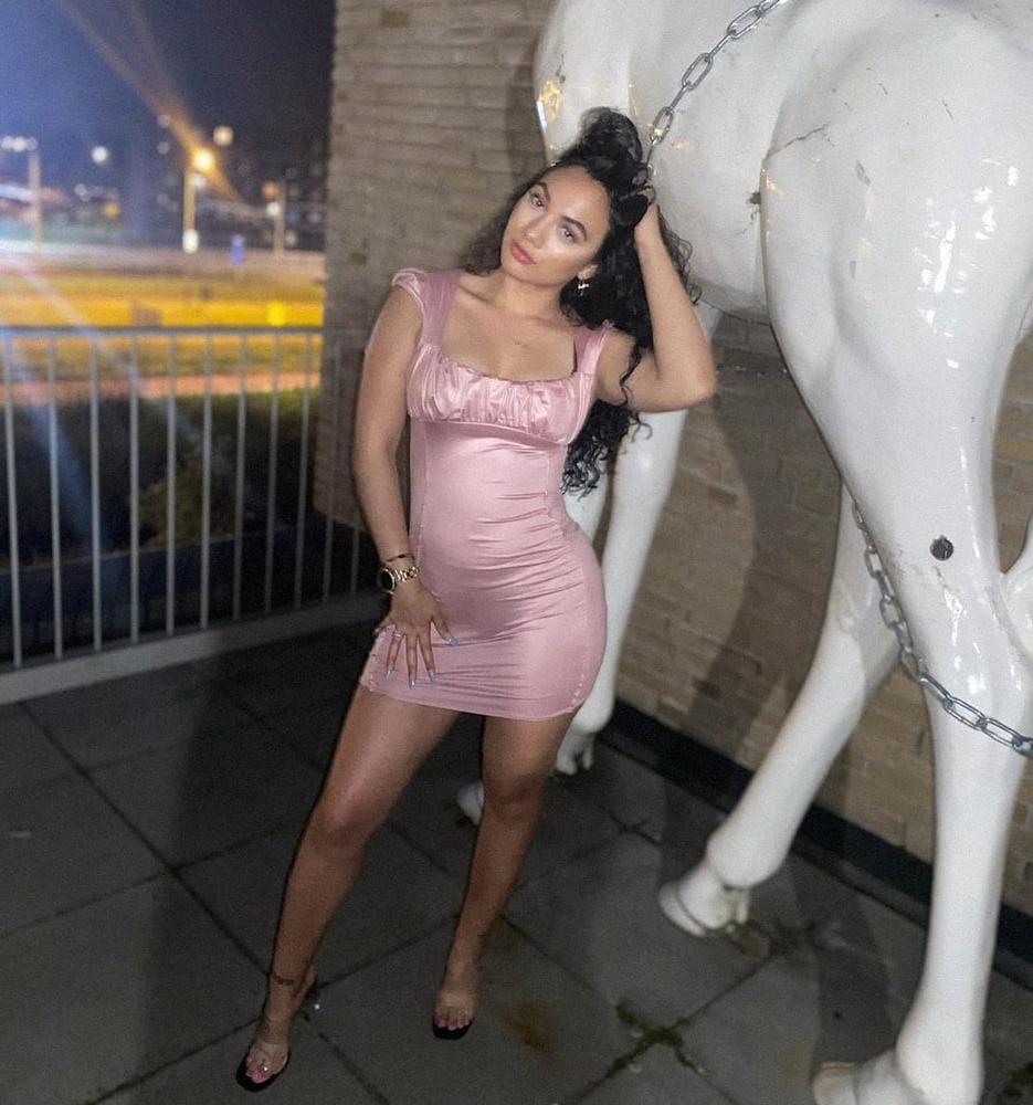25P Beautifull Dutch Girl on Holiday