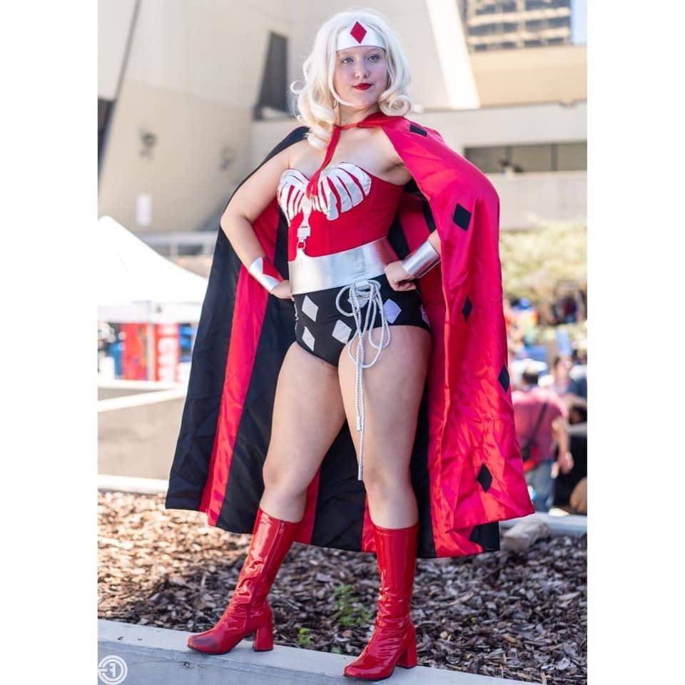 25P Bombshell Cosplay