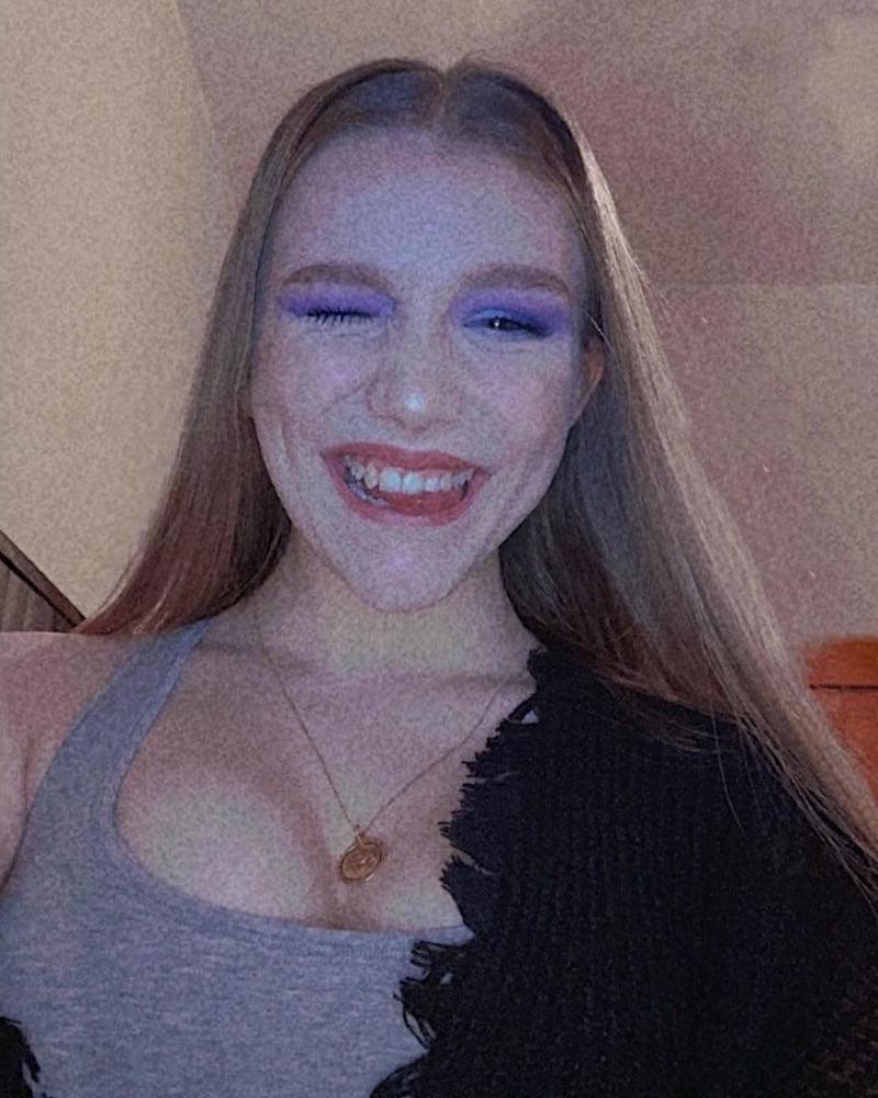 25P fuck troath slut