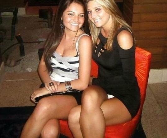 25P Long legged teens