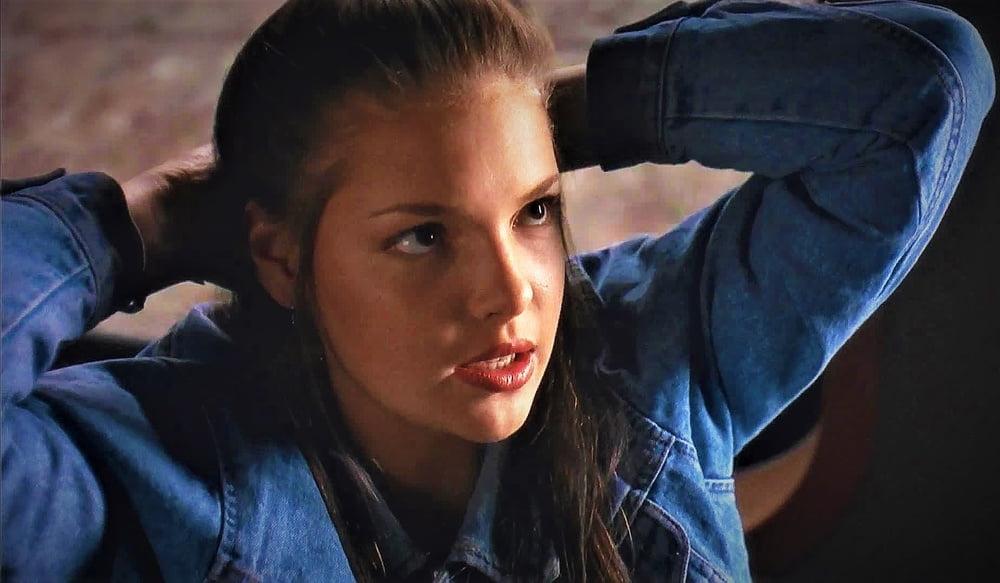 25P Katherine Heigl Fit As Fuck 2
