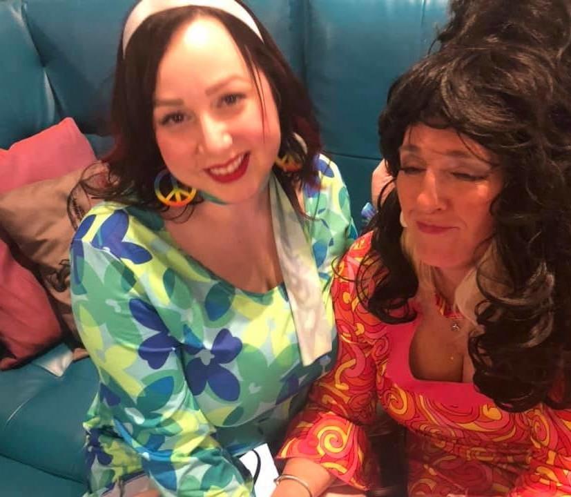 25P Facebook friends I want to fuck #3: Milfs