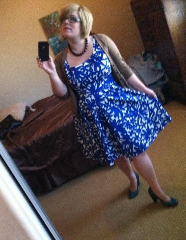 25P Facebook friends I want to fuck #3: Milfs
