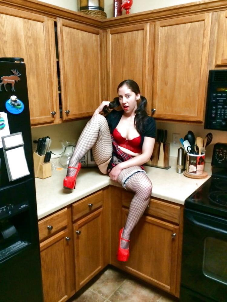 25P Women id love to DOMINATE