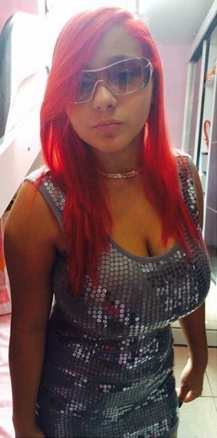 25P Rafaela peituda teen busty