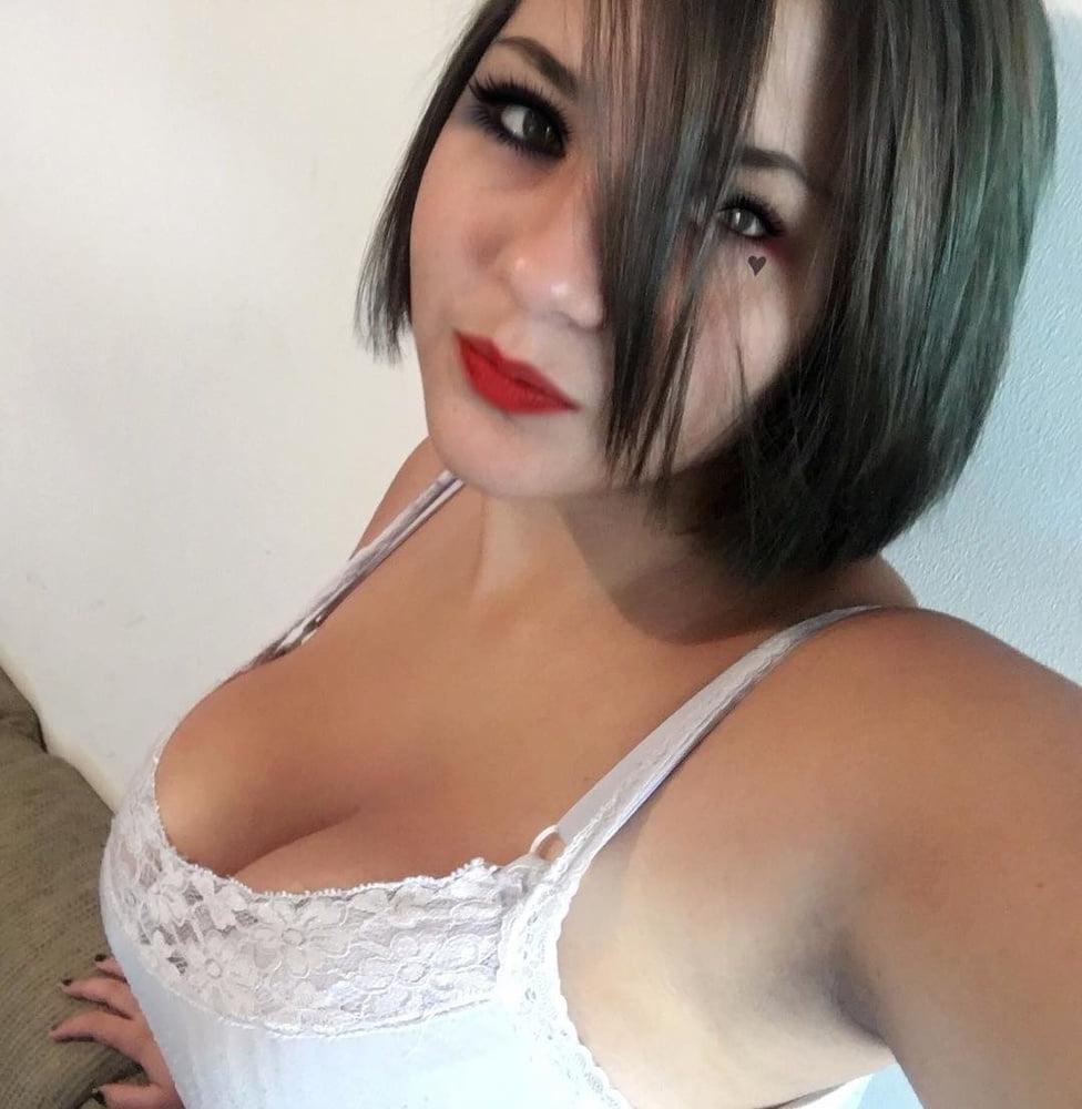25P Rafaela peituda teen busty