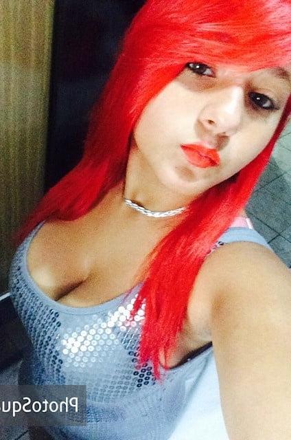 25P Rafaela peituda teen busty