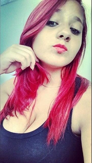 25P Rafaela peituda teen busty