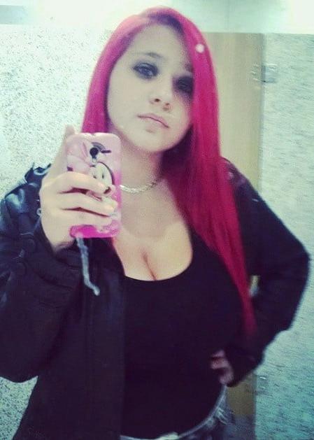 25P Rafaela peituda teen busty