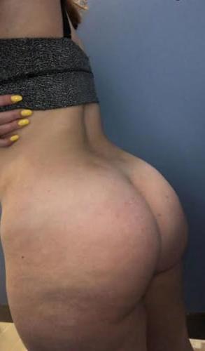 11P PAWG teen poses for camera