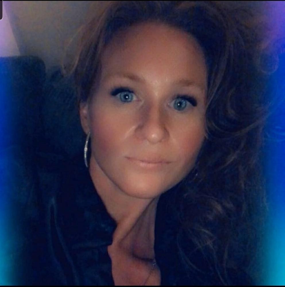 10P Dutch milf slut