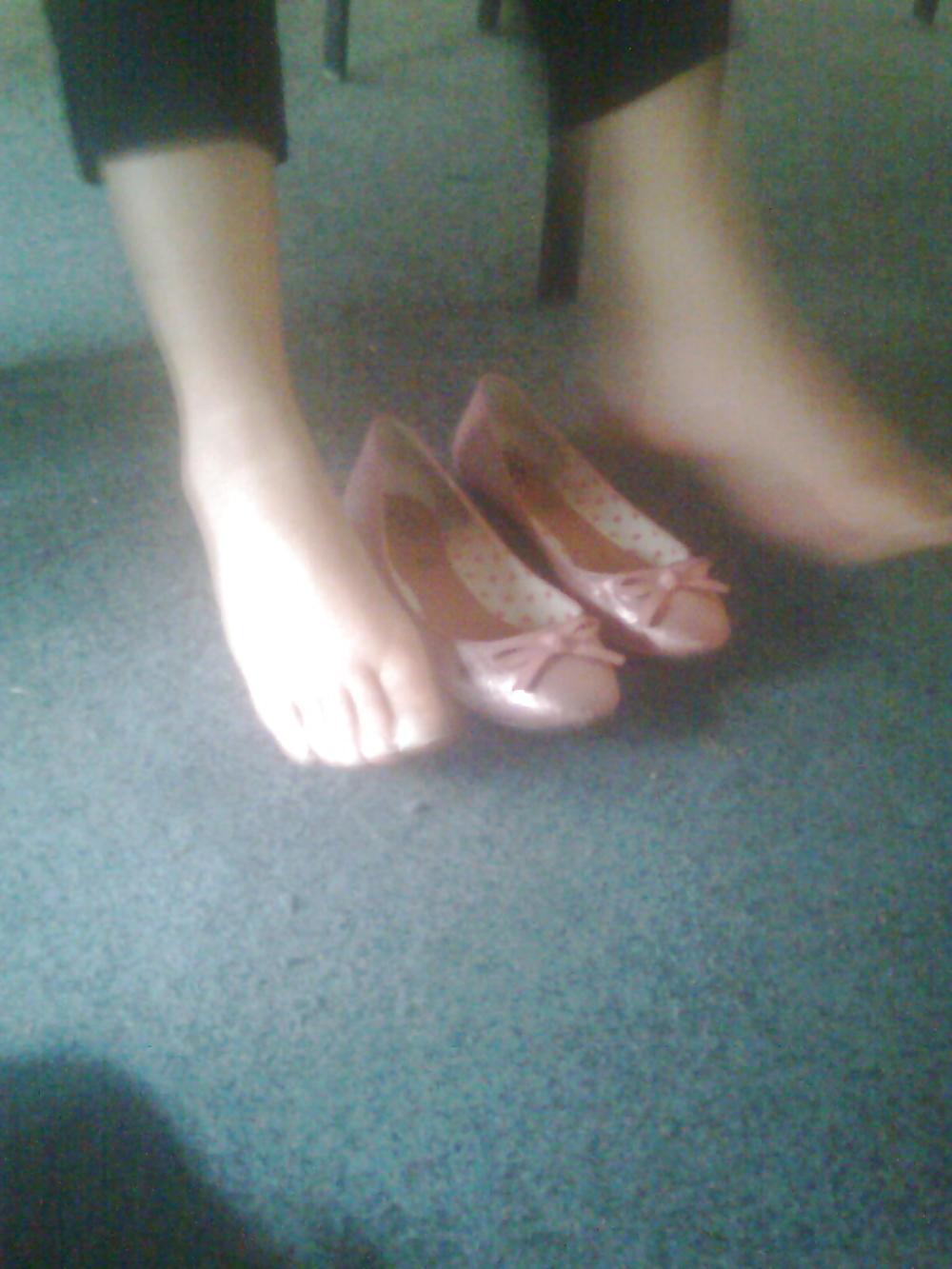 4P Arabic cute feet  
