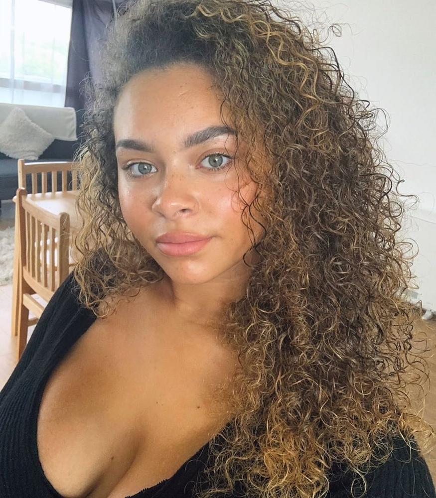 25P Fuck slut kay