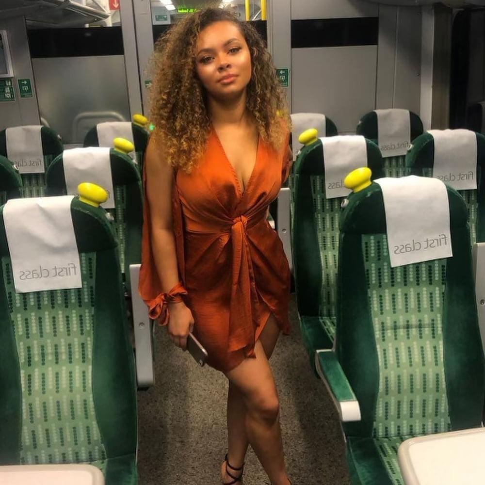 25P Fuck slut kay
