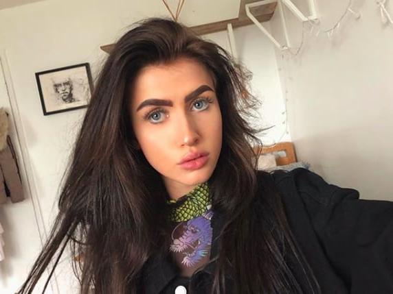 25P Would you fuck this UK chav Slut?