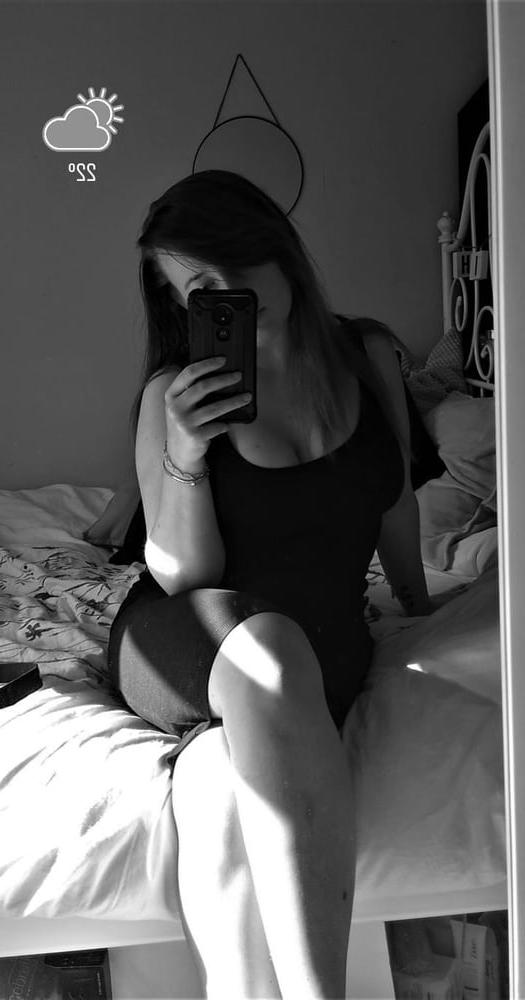 25P Dutch redhead with huge boobs