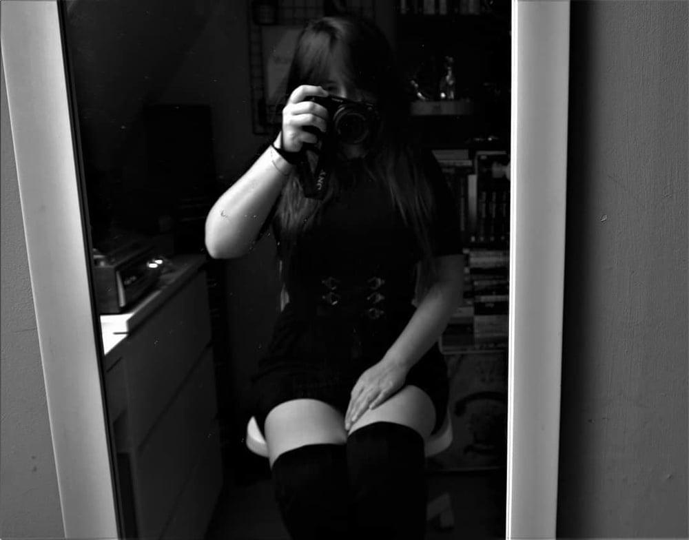 25P Dutch redhead with huge boobs