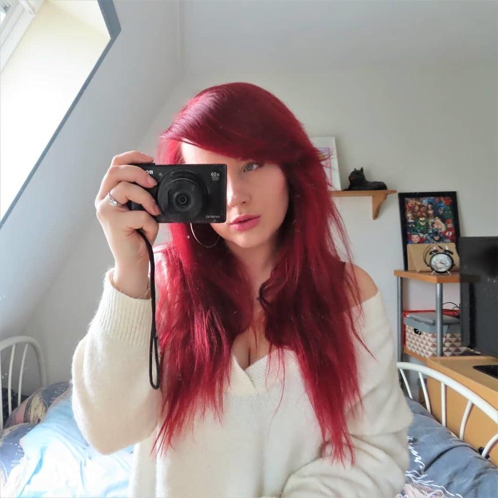 25P Dutch redhead with huge boobs