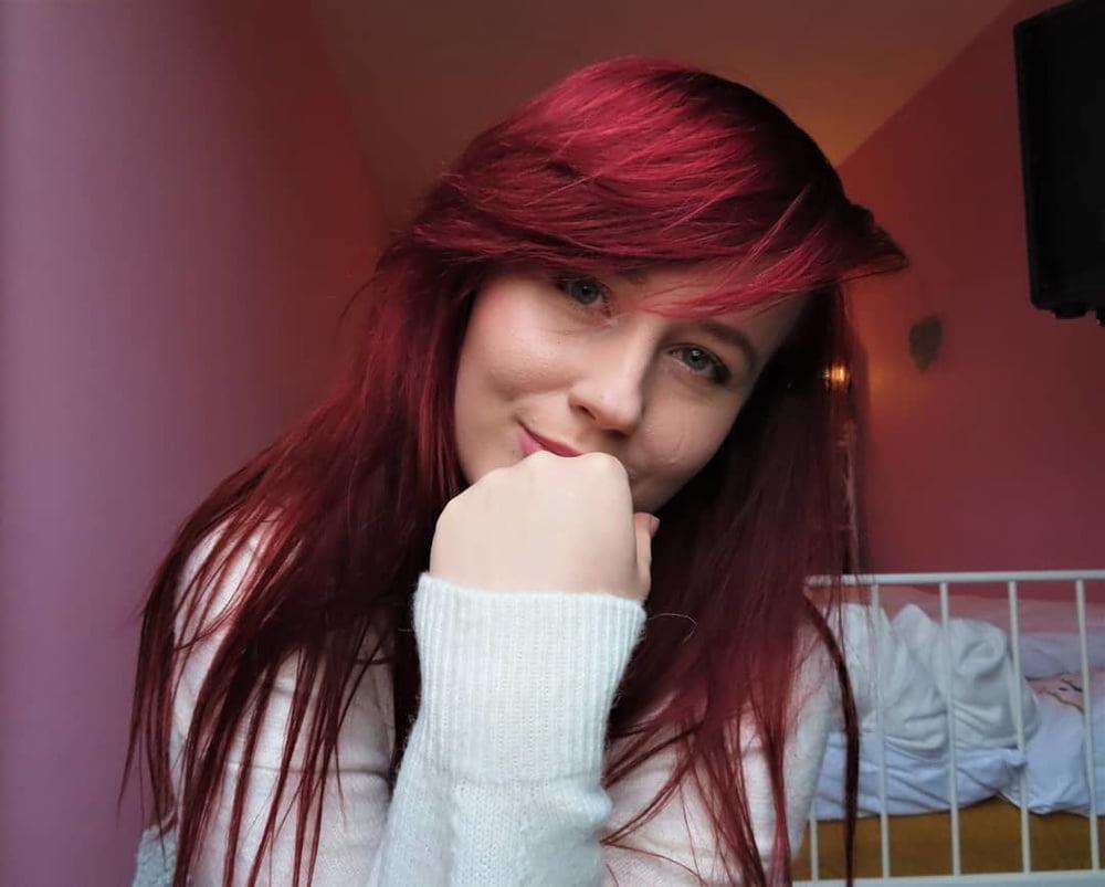 25P Dutch redhead with huge boobs