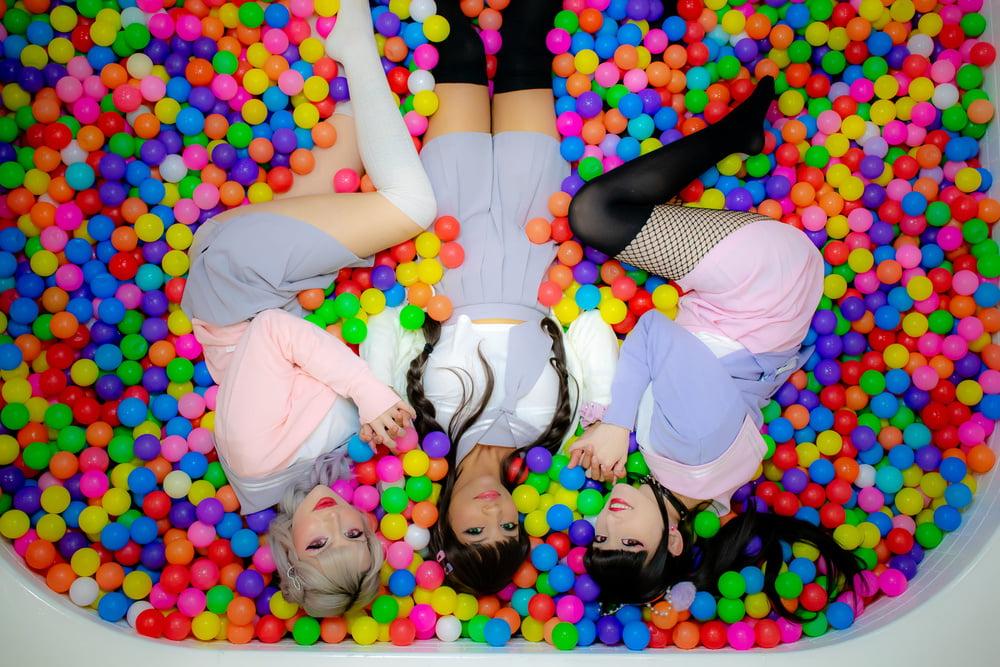 25P KMFX - Party