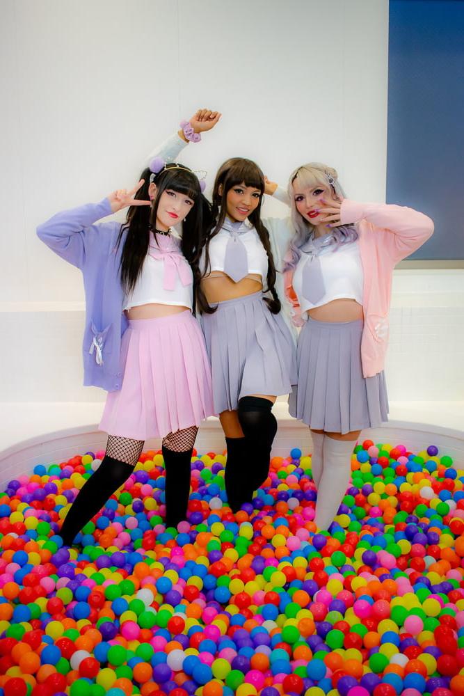 25P KMFX - Party