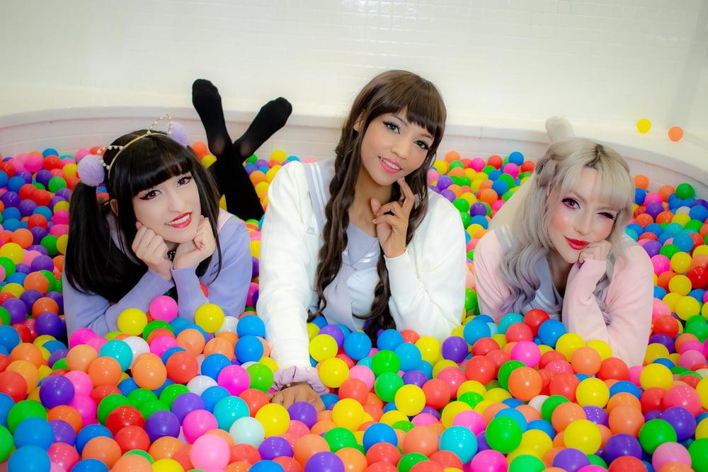 25P KMFX - Party
