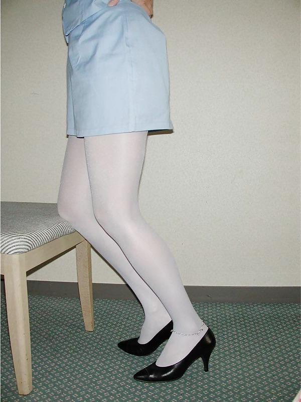 25P Asian pantyhose 2