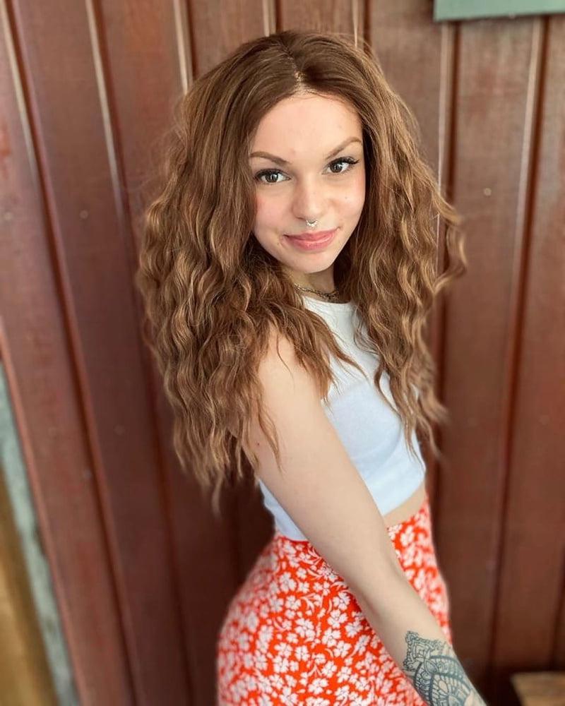 15P Dutch Girl