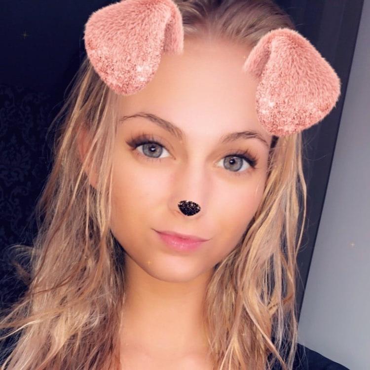 25P Dutch slut girl Elise aka Siswet19 exposed