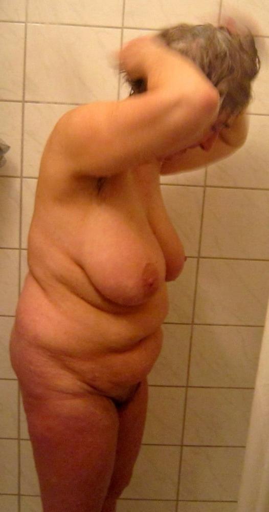 25P I love this lady's body