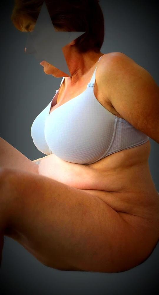 25P I love this lady's body