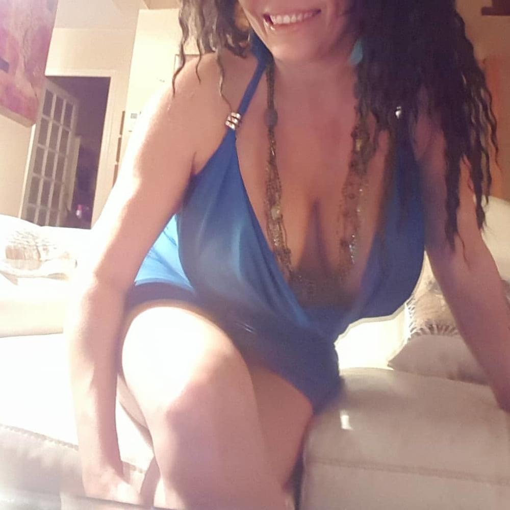 25P Mature Latino fuck toy