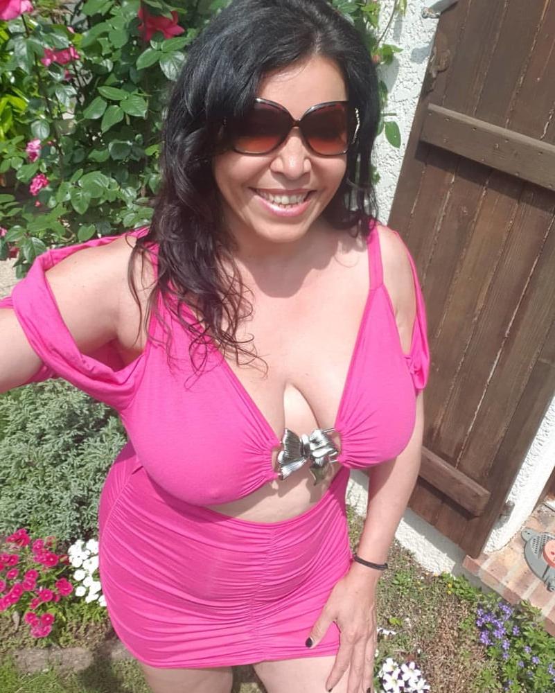 25P Mature Latino fuck toy