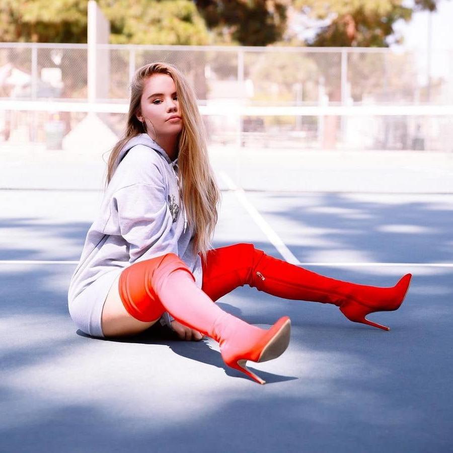 25P Lexee Smith Fit As Fuck 2