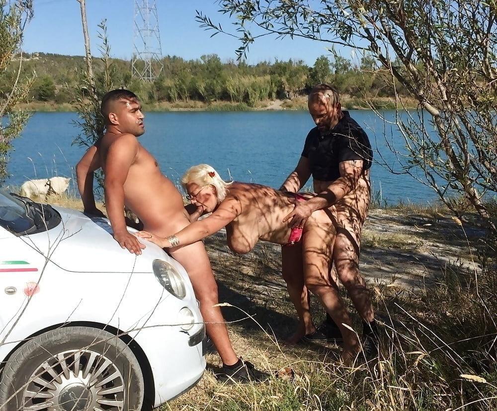 25P DOGGING MIX SLUTS